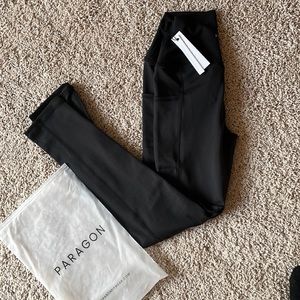 Paragon HR Pocket Sculptseam Legging 
Naked, Black, S, NWT